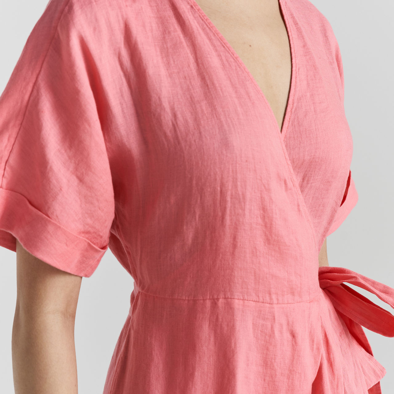 TWIST & TANGO Mya Linen Wrap Dress