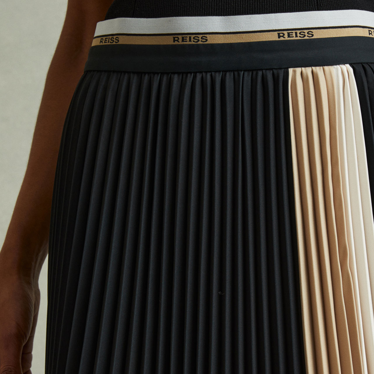 REISS Iris Colour Block Pleated Skirt