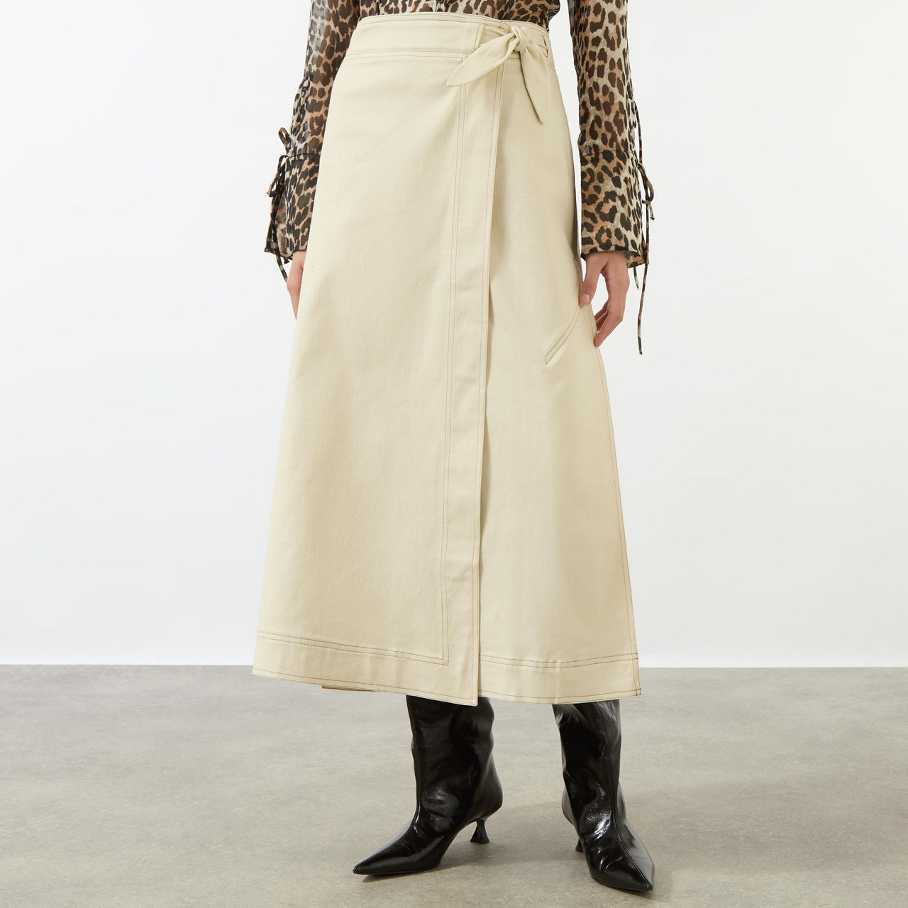 Wrap skirt ganni top