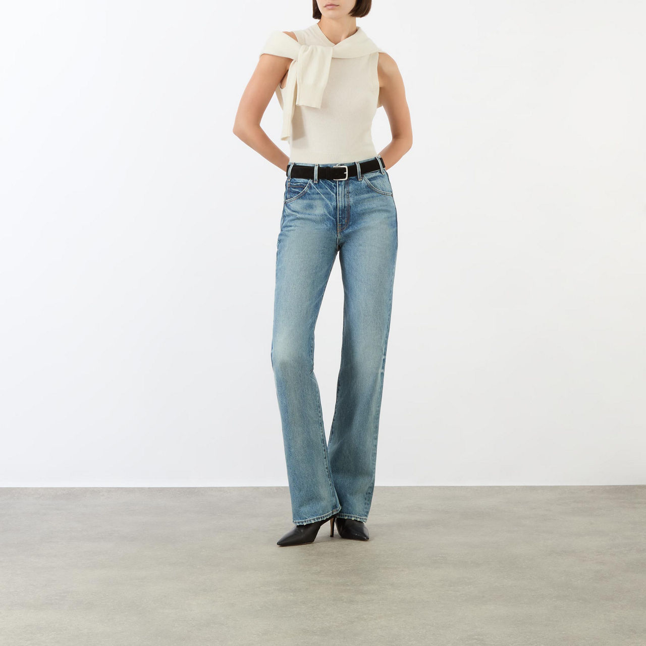 NILI LOTAN Joan Straight-Leg Jeans