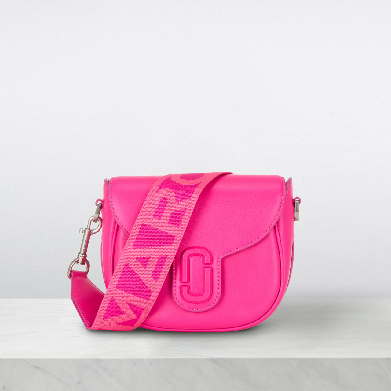 MARC JACOBS The Covered J Marc Saddle Bag Hot Pink