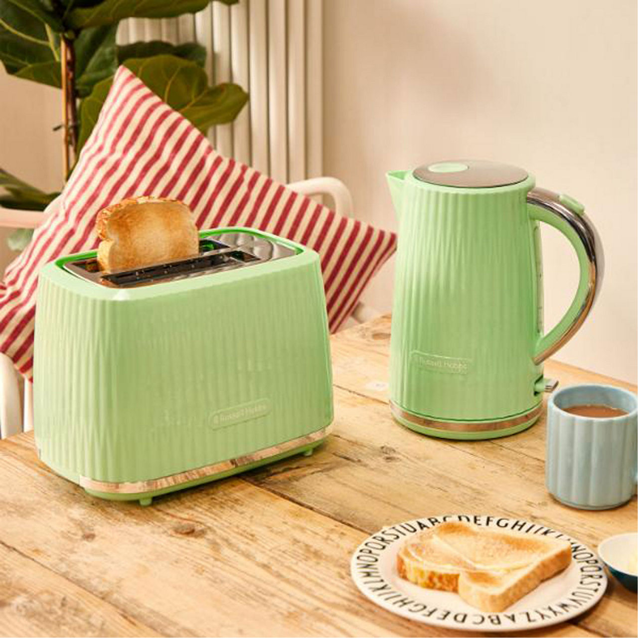 Mint green kettle and toaster best sale