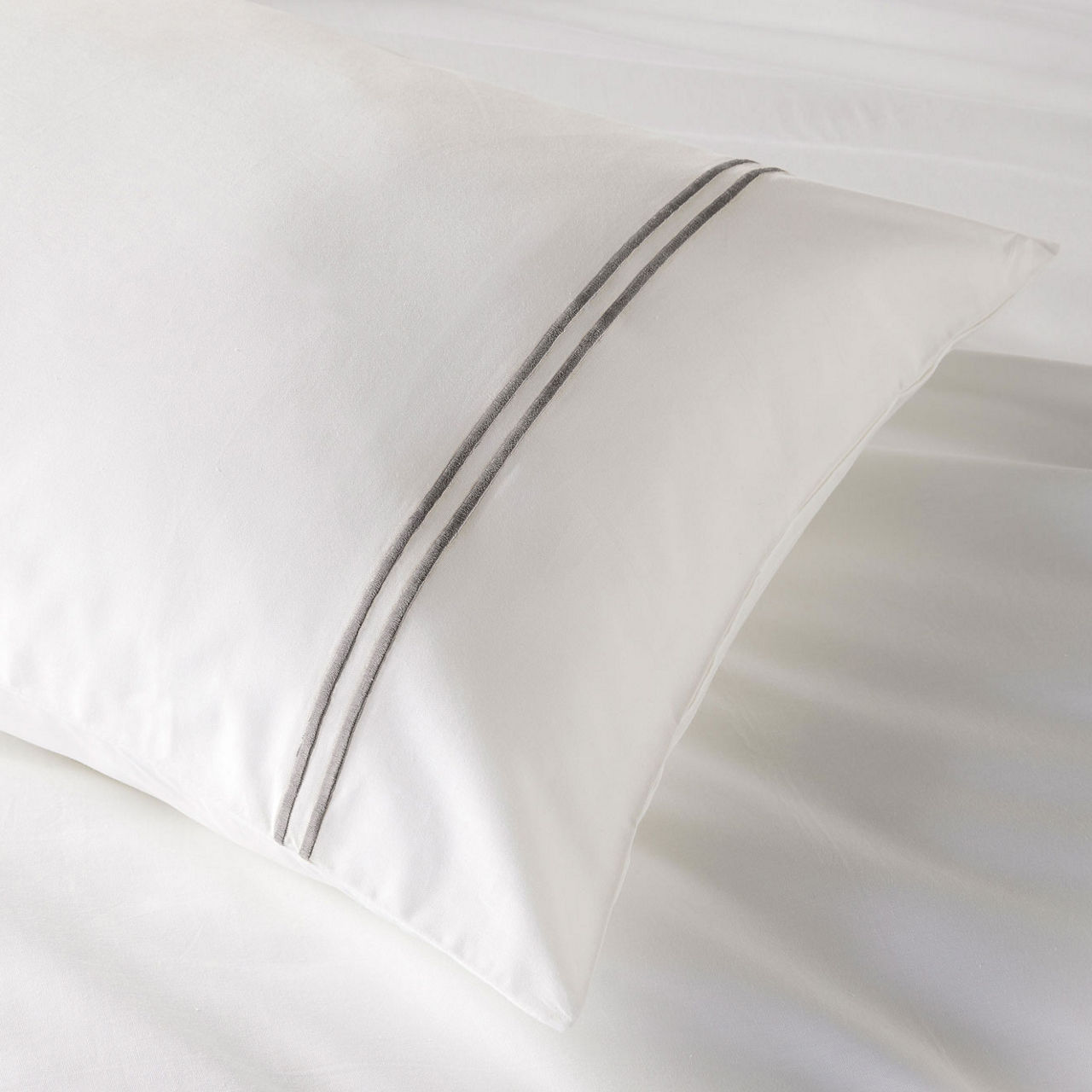 Beretta Double Stitch Duvet Set Charcoal
