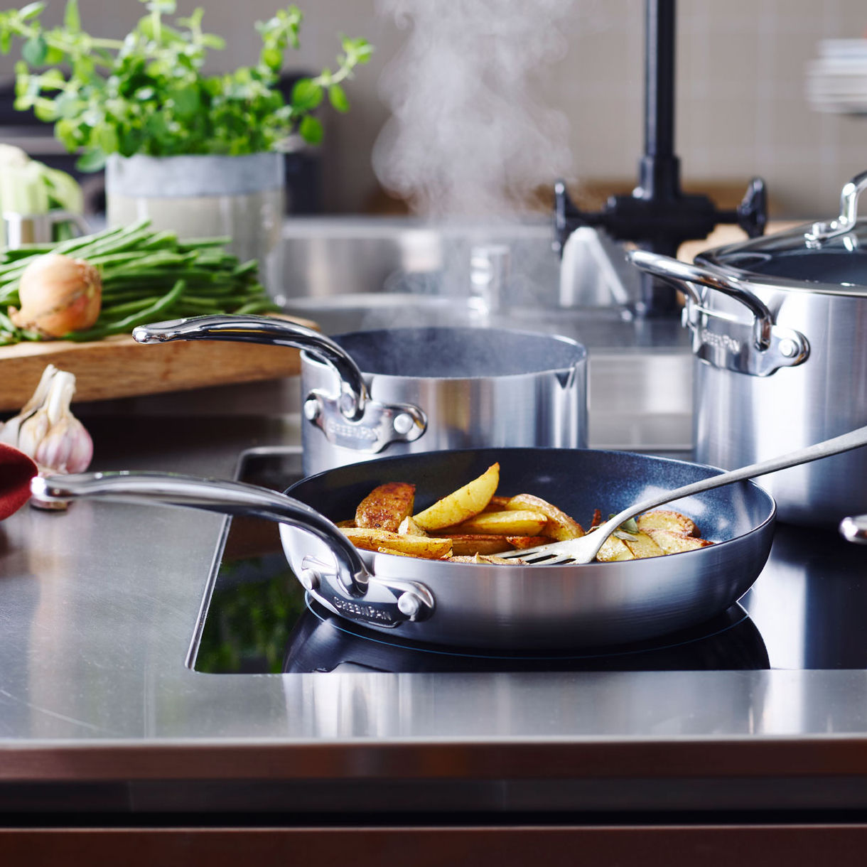 Non-Stick Barcelona Frying Pan 24cm